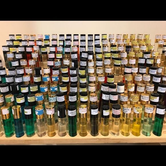 Ladies Creed Aventus Body Oil - Picture 2 of 3